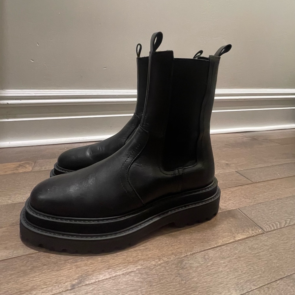 ASOS Chunky Boot (Real Leather)